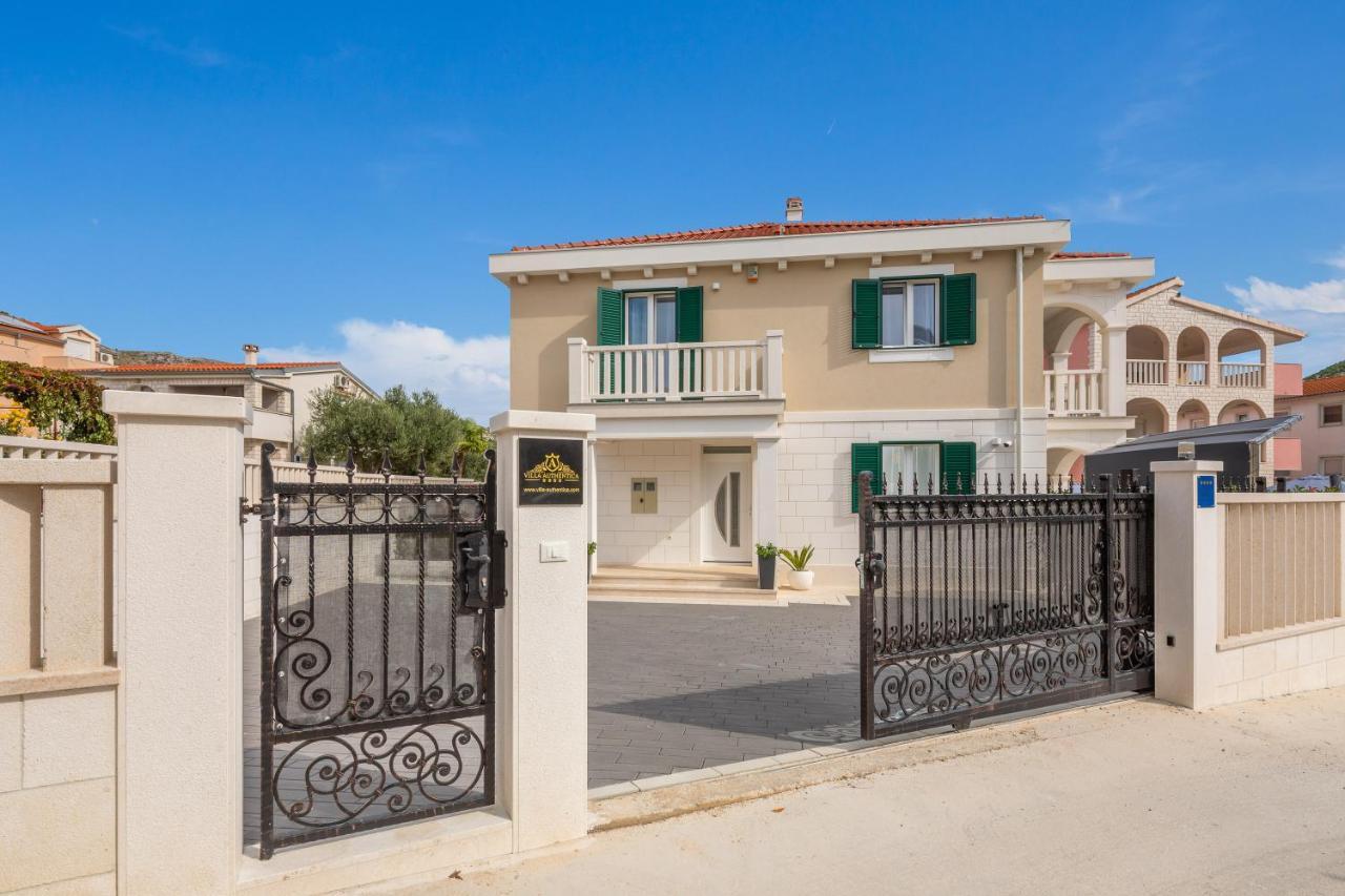 Villa Authentica With Heated Pool Grebastica Exterior photo